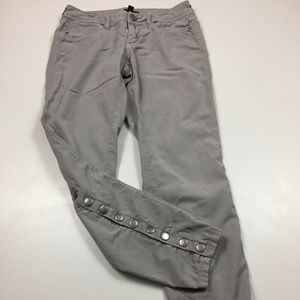 BEBE Gray Silver Decorative Buttons Back Of Leg Jeans